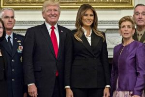 Trump'tan tehdit gibi s&ouml;zler!