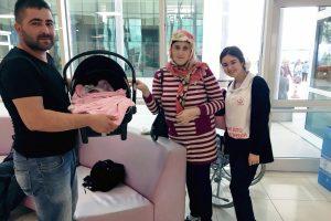 Bursa Mudanya'da anne s&uuml;t&uuml;n&uuml;n &ouml;nemi anlatıldı