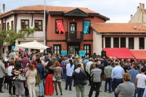 Bursa'nın ilk fotoğraf m&uuml;zesi Nil&uuml;fer'de a&ccedil;ıldı