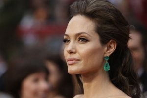 Angelina Jolie'nin doktorundan kadınlara 10 tavsiye!