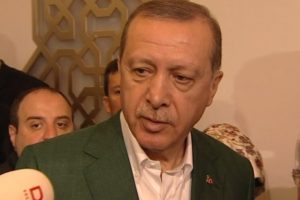 Cumhurbaşkanı Erdoğan, Naim S&uuml;leymanoğlu'nu ziyaret etti