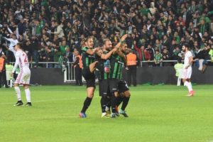 Sakaryaspor a&ccedil;ılışı g&uuml;zel yaptı