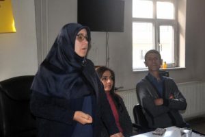 HDP'li Vekiller Y&uuml;ksekova'da halk toplantısına katıldı