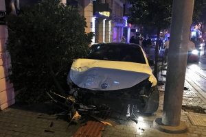 Bursa'da aşırı hız can aldı: 1 kişi &ouml;ld&uuml;!