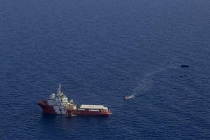 Akdeniz'de ka&ccedil;ak g&ouml;&ccedil;menleri taşıyan tekne kaza yaptı