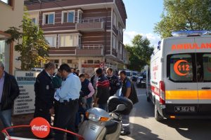 Bursa'da trafik kazası! 90 yaşındaki motosiklet s&uuml;r&uuml;c&uuml;s&uuml;...