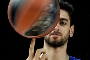 Furkan Korkmaz'dan 13 sayı