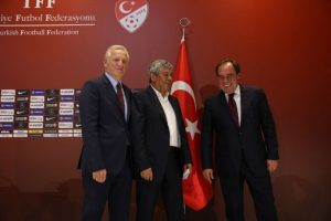 TFF Başkanvekili Ali D&uuml;r&uuml;st: İstifa etmeyeceğiz, g&ouml;revimizin başındayız