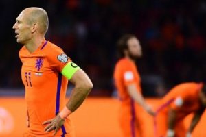Hollanda'ya D&uuml;nya Kupası şoku!
