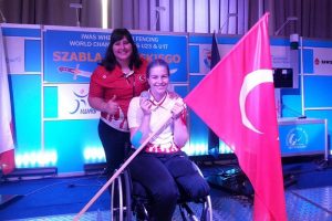 Annesi i&ccedil;in T&uuml;rk Milli Takımı'nı tercih etti