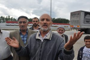 Bursa'da &ouml;l&uuml;m yolu isyan ettirdi!