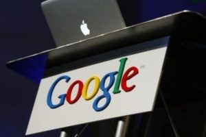 Google, iki dakikalığına Apple'ı satın aldı