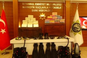 Y&uuml;k gemisiyle gelen kokaini dalıp &ccedil;ıkarmışlar
