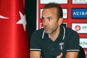 &Ouml;zdilek: Ukrayna ma&ccedil;ı &ouml;ncesi hoca değişikliği...