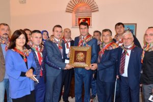 Bursa'da Y&ouml;r&uuml;k T&uuml;rkmenleri'nden D&uuml;ndar'a ziyaret