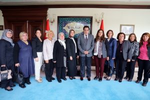 Bursa'da Kadın Meclisi'nden Vali K&uuml;&ccedil;&uuml;k'e ziyaret