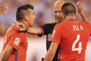 Medel milli takımı bırakıyor mu?