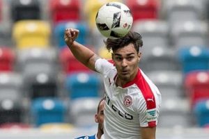 Beşiktaş'ın yeni g&ouml;zdesi: Kaan Ayhan
