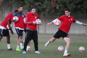 Fatih Tekke'den futbolculara yakın markaj