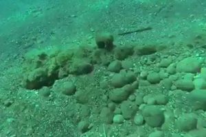 Konyaaltı Sahili'nde 300 yıllık 5 tane top mermisi bulundu