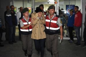 PKK'lı kadın samanlıkta yakalandı