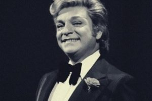 Limak Filarmoni Orkestrası, Zeki M&uuml;ren şarkılarını yorumladı