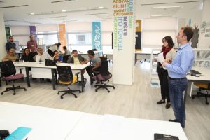 Bursa'da dernekler AB Erasmus+ Projeleri konusunda bilgilendirildi
