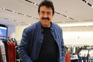 Ahmet Sel&ccedil;uk İlkan'dan &ouml;zel alb&uuml;m m&uuml;jdesi