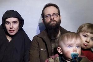 Taliban'ın elindeki aile 5 yıl sonra kurtarıldı