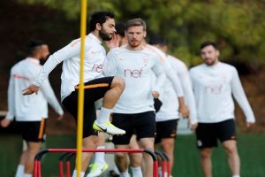 Galatasaray'da Atiker Konyaspor mesaisi s&uuml;r&uuml;yor