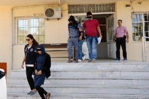 Evlilik oyunuyla dolandırıcılık iddiasına 3 g&ouml;zaltı