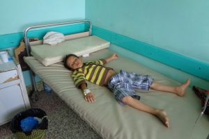 D&uuml;nyada 815 milyon kişi a&ccedil;lık &ccedil;ekiyor