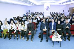 Bursa Barosu Başkanı, &ouml;ğrencilere demokrasi ve adalet kavramlarını anlattı