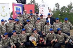 25 arkadaş 20 sene sonra tekrar askerlik yaptı
