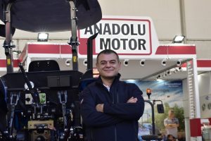 Anadolu Motor'dan Bursa'da traktör ve çapa makinesi tanıtımı