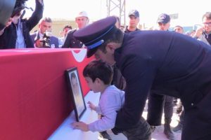 Şehit polis memuru son yolculuğuna uğurlandı