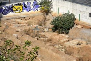 İnşaat temelinde 6 antik mezar bulundu