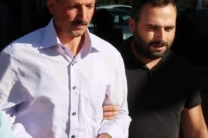 Kızını &ouml;ld&uuml;ren baba tutuklandı
