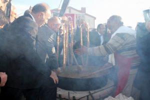 Kayseri'de 'Kedi Bacağı' Festivali başladı