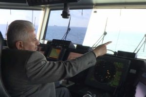 Başbakan Yıldırım, feribotta kaptan k&ouml;şk&uuml;ne &ccedil;ıktı
