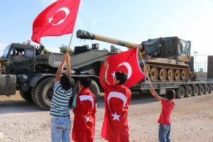 İdlib'e ob&uuml;s ve leopar tank kurtarıcı sevk edildi