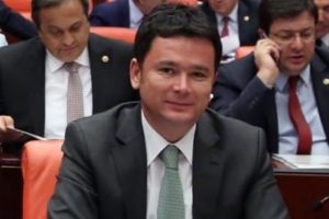 CHP Bursa Milletvekili Erkan Aydın'dan &ccedil;arpıcı Kuveyt T&uuml;rk sorusu