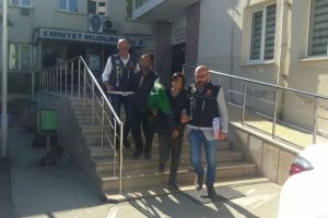 Bursa'da uyuşturucu baskını! Gözaltılar var