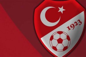 Eski milli futbolcu vefat etti