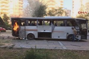 Mersin'de patlama: Bölgeye çok sayıda polis sevk edildi