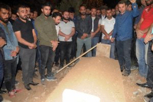 G&ouml;&ccedil;&uuml;kte can veren iş&ccedil;i son yolculuğuna uğurlandı