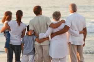 Emekliye 70 liraya tatil m&uuml;jdesi!