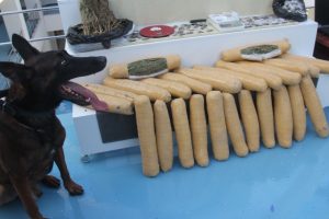 Otomobilin zulasından 18 kilo esrar &ccedil;ıktı