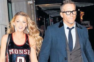 Blake Lively 7 kez kıyafet değiştirdi