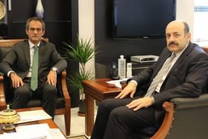 Y&Ouml;K Başkanı Sara&ccedil;, &Ouml;SYM Başkanı &Ouml;zer ile g&ouml;r&uuml;şt&uuml;